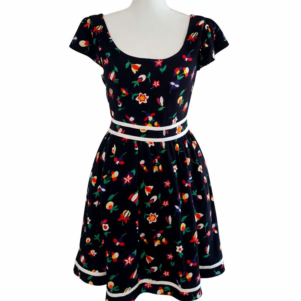 Lucca Couture Navy Floral Dress w/ Cutout Back Size 4 ✨